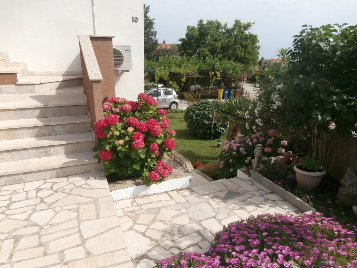 Apartments Mira Krk Krk Town Extérieur photo
